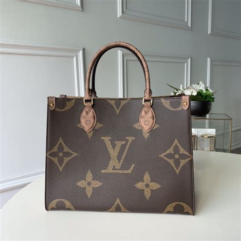 used on the go louis vuitton|Louis Vuitton onthego tote bag.